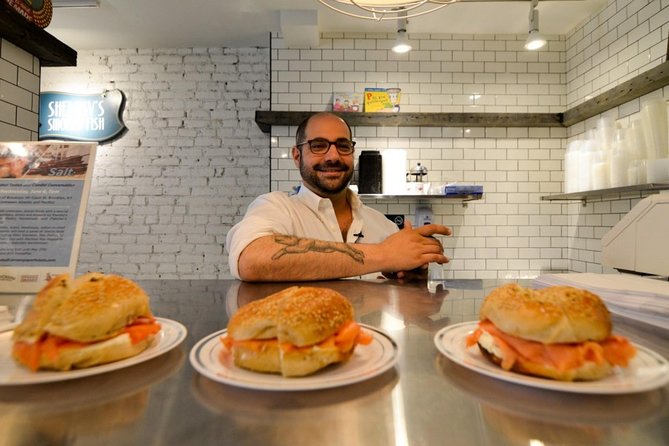 Brooklyn Food Walking Tour: Local Eats & Family‑Run Shops - Carroll Gardens and the stories behind the streets
