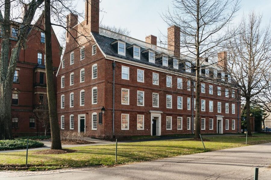 Cambridge: Harvard University Student-Guided Walking Tour - Who will enjoy this Harvard campus walk?