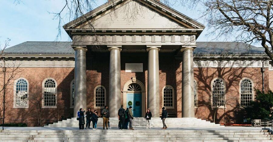 Cambridge: Harvard University Student-Guided Walking Tour - Student stories are the real reason to book