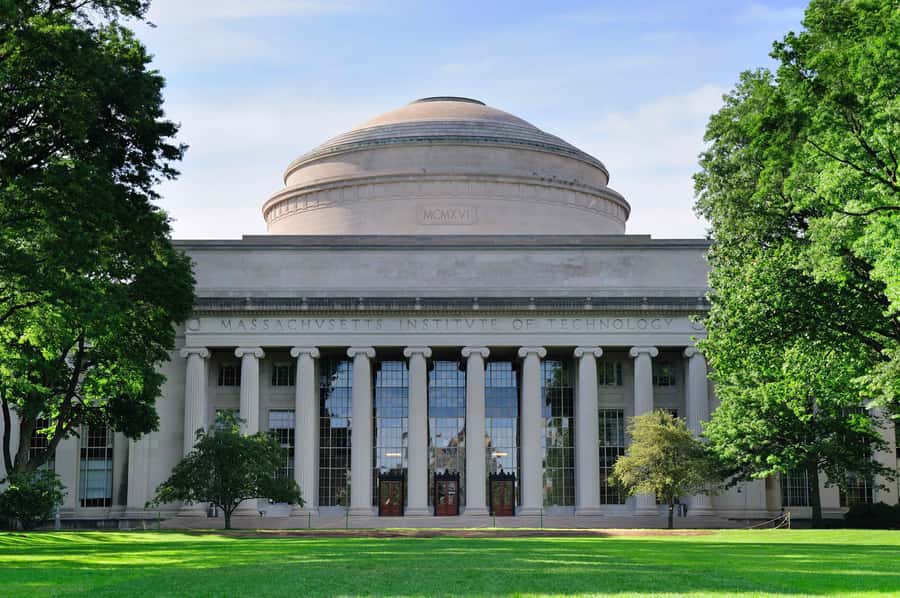 Cambridge, Massachusetts: MIT and Harvard Walking Tour - Starting beside MIT at Ripple Cafe