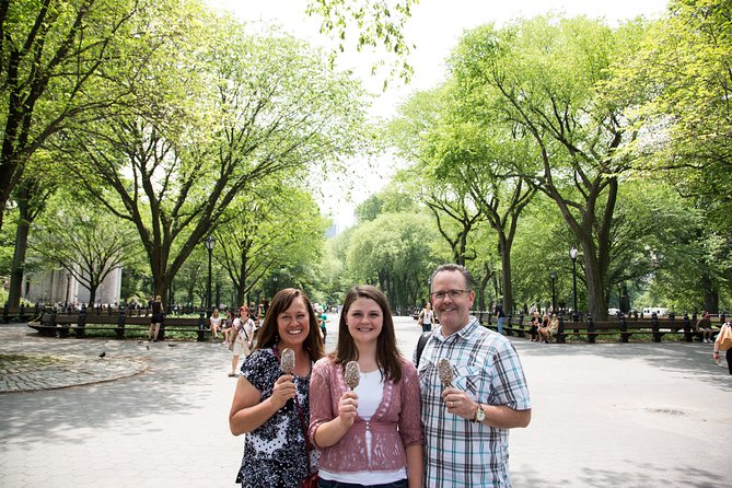 Central Park TV and Movie Sites Walking Tour - Meeting at the Plaza and getting started