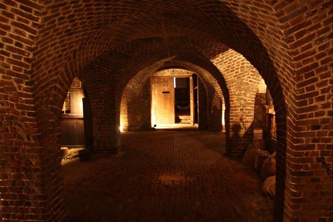 Charleston Ghost & Dungeon Night-Time Walking Tour with Entry to Provost Dungeon - Key points to know before you book