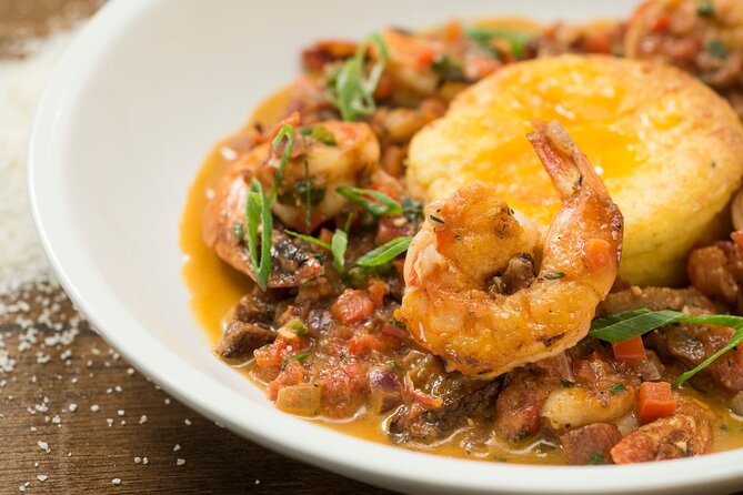 Charleston Harbor Luxury Dinner Cruise with Live Music - Music, drinks, and the evening mood