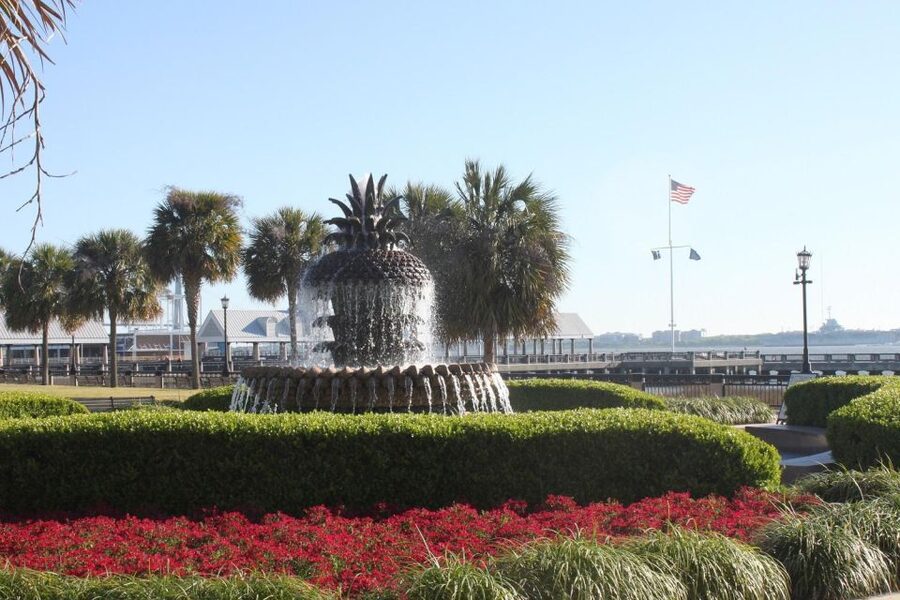Charleston: Historic City Highlights Guided Bus Tour - Key points at a glance
