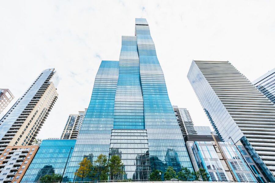 Chicago: 1.5-Hour Lake and River Architecture Cruise - Grant Park, Buckingham Fountain, and the museum campus