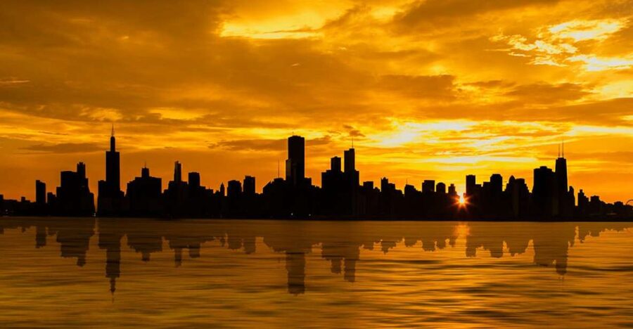 Chicago: 1.5-Hour Scenic Sunset Lake Cruise - Key Things to Know Before You Go