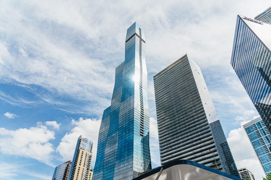 Chicago: 45-Minute Family-Friendly Architecture River Cruise - Choosing between the open deck and cabin