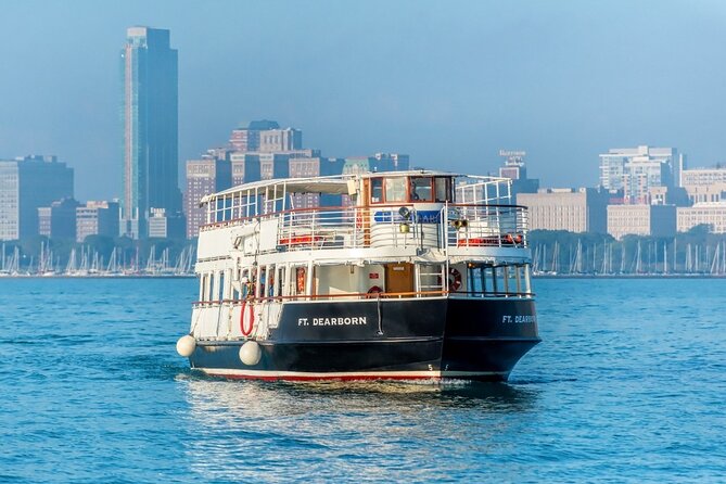 Chicago Architectural River Cruise - Towers, bridges, and the changing riverfront