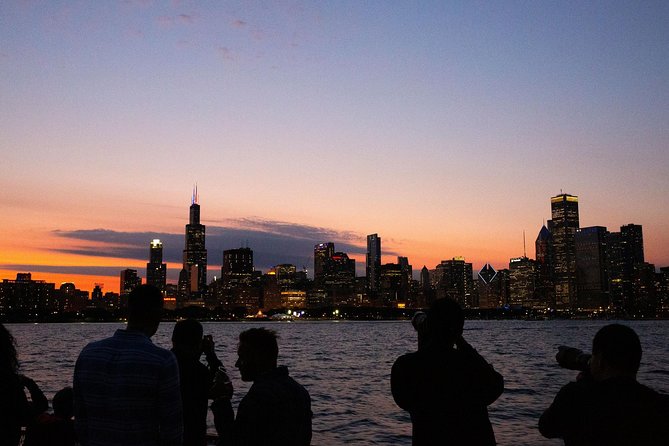 Chicago Architecture Center River Cruise aboard First Lady - The first stretch: learning what the river changed