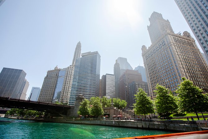 Chicago Architecture River Cruise - The Tribune Tower and its collection of stones