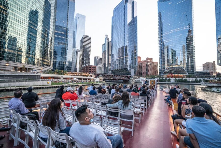 Chicago: Architecture River Cruise Skip-the-Ticket Line - Setting Out Along The Main River