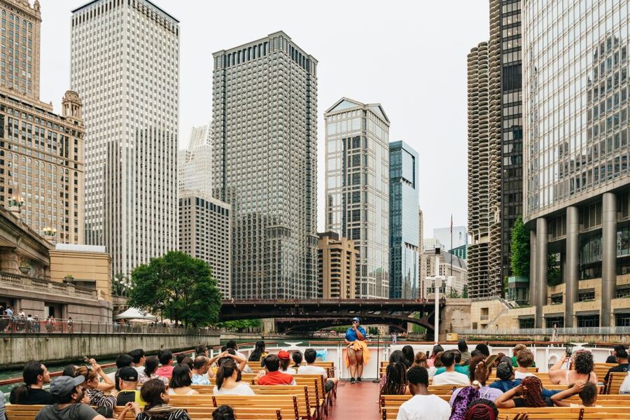 Chicago: Architecture River Cruise Skip-the-Ticket Line - Willis Tower And The Engineering Story