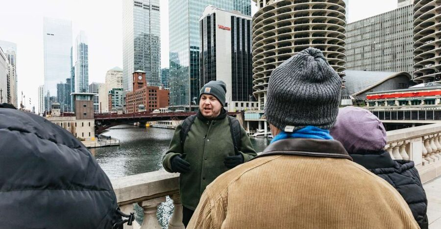 Chicago: Gangsters and Ghosts Guided Walking Tour - Why this Chicago tour works
