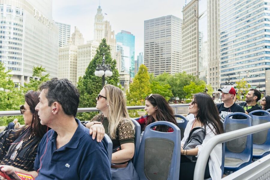 Chicago: Hop-on Hop-off Sightseeing Tour by Open-top Bus - The Chicago Riverwalk and Willis Tower