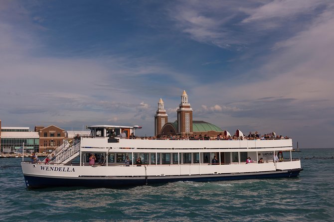 Chicago Lake and River Architecture Tour - Seating, weather, food, and comfort
