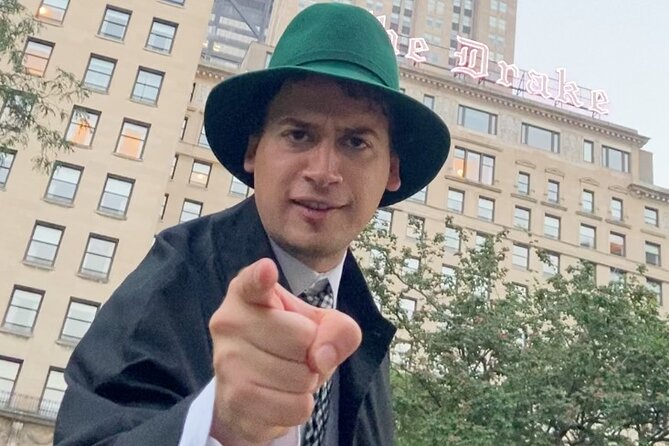 Chicago Murder Mystery Tour - Oak Street Beach brings the final clues
