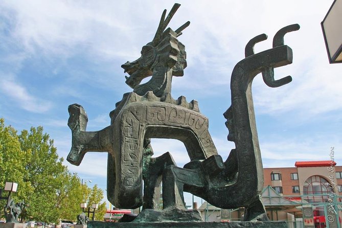 Chicago's Chinatown Food and Walking Tour - A sweet finish at Chiu Quon Bakery