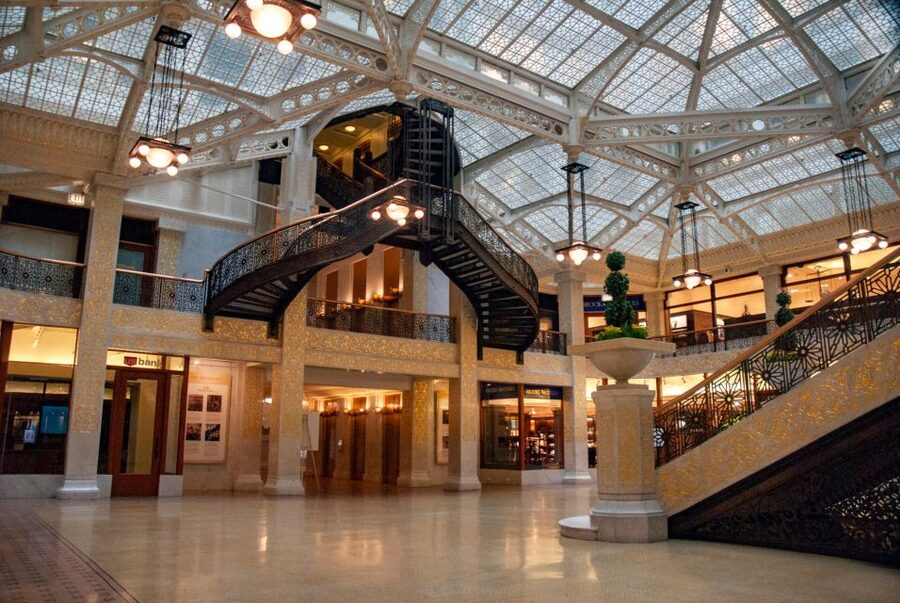 Chicago: Secret Interiors Architecture Walking Tour - Starting at Union Station’s Great Hall