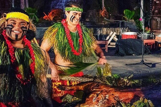 Chief's Luau Admission Including Transfers - A purpose-built luau at Wet ’n’ Wild Hawaii
