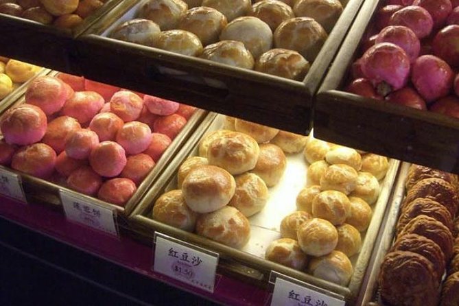 Chinatown & North BeachLittle Italy: 7 Tastings & History - Tea, mysticism, and Chinatown’s quieter corners