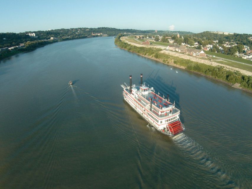 Cincinnati: Ohio River Cruise with Buffet Dinner - Music, dancing, and the changing mood onboard