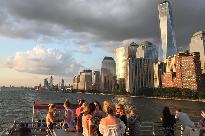 Circle Line: 2hr - New York City Harbor Lights Cruise - How much value do you get for $45?