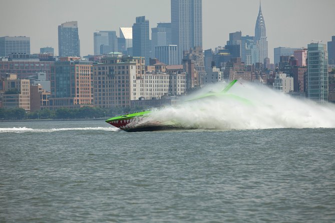 Circle Line: NYC BEAST Speedboat Ride - How wet is the BEAST?