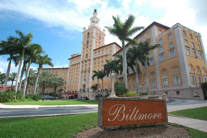 City Tour Miami PLUS and Boat Tour - Coral Gables and its Spanish-style landmarks