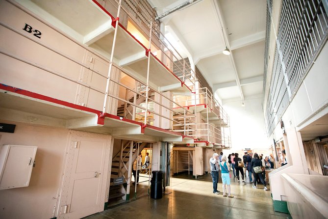 Combo Tour: Alcatraz Island and San Francisco Grand City Tour - From Union Square to Van Ness Avenue