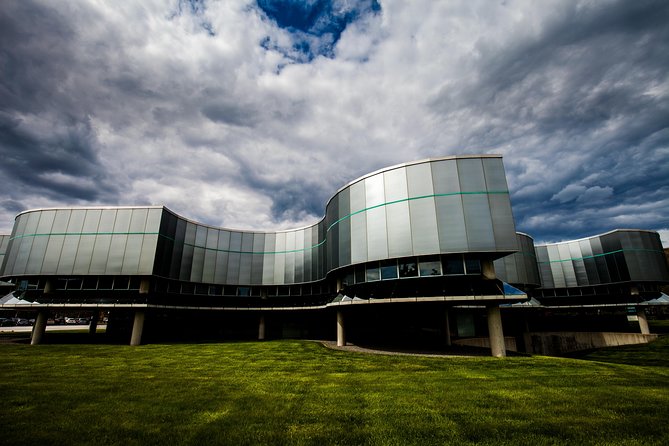 Corning Museum of Glass Admission Tickets - Contemporary Art + Design gives the museum a modern edge