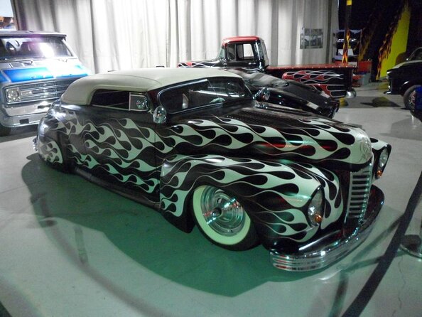 Count Kustom's Las Vegas Car Experience - At a Glance