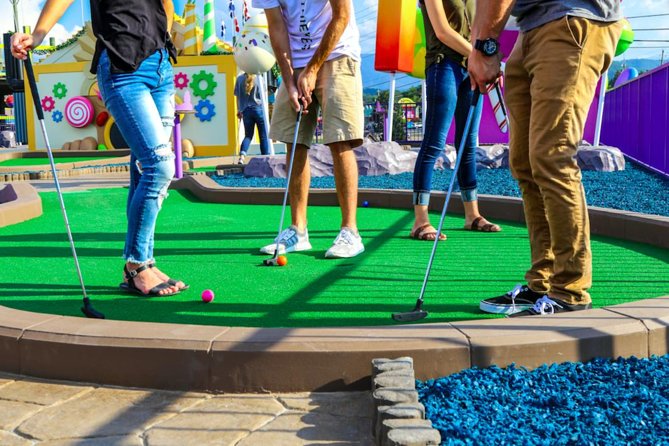 Crave Golf Club - Two Courses of Mini Golf - How the 38 Holes Work