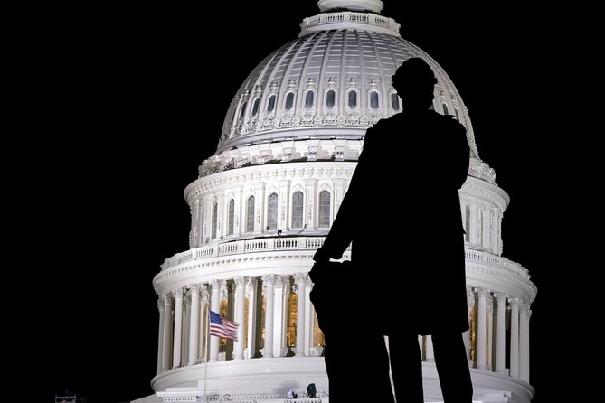 DC Memorials Night Tour: Glass-Roof Convertible Upgrade Option - Why Washington’s memorials work so well at night
