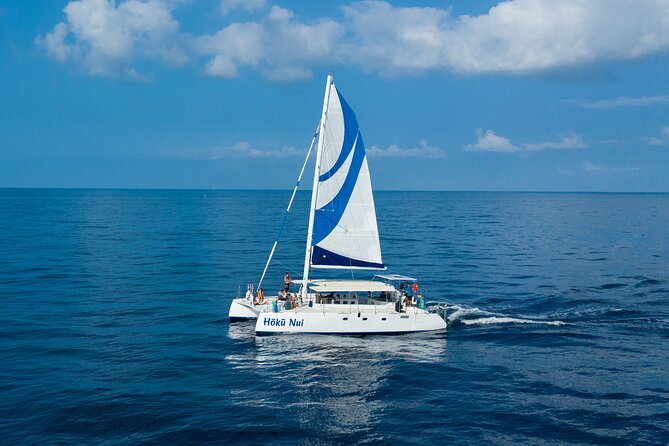 Deluxe Sail & Snorkel to the Captain Cook Monument - Kealakekua Bay Marine Preserve: the main attraction
