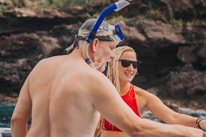 Deluxe Snorkel & Dolphin Watch Aboard a Luxury Catamaran from Kailua-Kona - Who Should Book This Catamaran Day?
