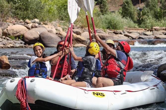 Durango 1/4 Day Rafting Trip - Lower Animas River - The safety briefing and gear fitting