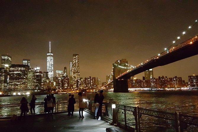 Dyker Heights Brooklyn Christmas Lights Tour - Walking the decorated streets of Dyker Heights and Bay Ridge