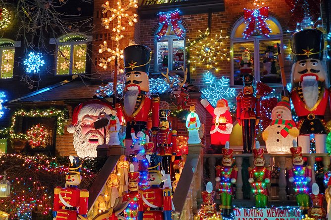 Dyker Heights Christmas Lights Guided Tour - The 4:15 pm start from Midtown