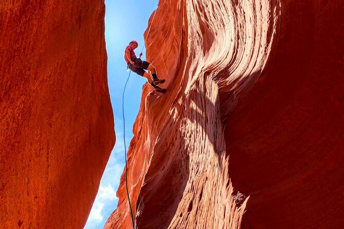 East Zion: Coral Sands Half-day Canyoneering Tour - The approach and first walk into the canyon