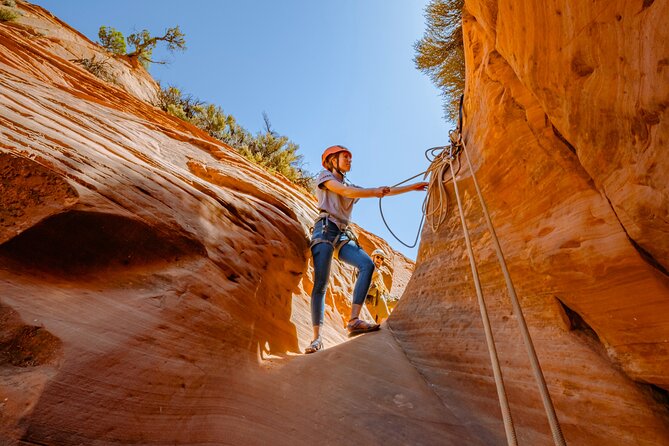 East Zion: Coral Sands Half-day Canyoneering Tour - Guides make the difference