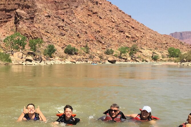 Fisher Towers Half-Day Rafting Day Trip from Moab - The inflatable kayak option