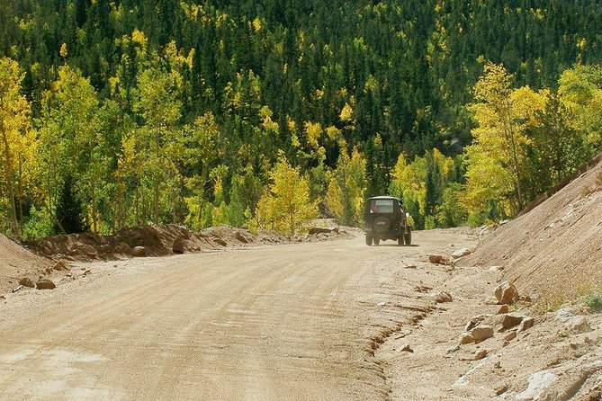 Foothills, History, and Garden of the Gods Jeep Tour - The guides are the real value