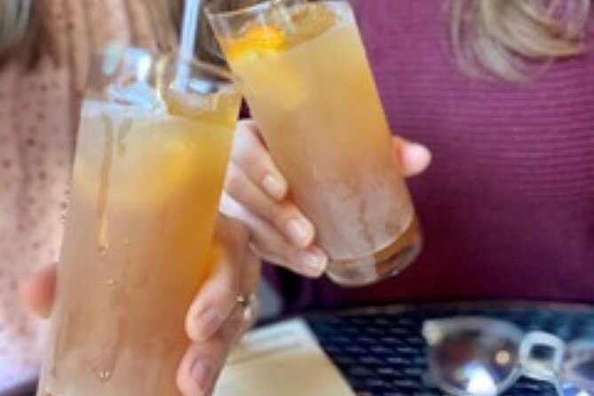 French Quarter Small-Group Cocktail and Foodie Crawl - Practical details that affect your decision