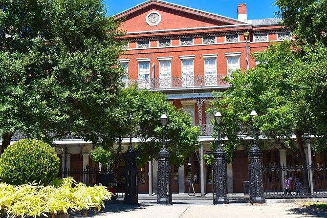 French Quarter Walking Tour With Comp 1850 House Museum Admission - Practical tips for a smoother visit