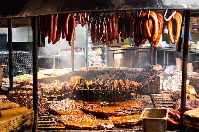 From Austin: Hill Country BBQ & Wine Shuttle - Key points at a glance
