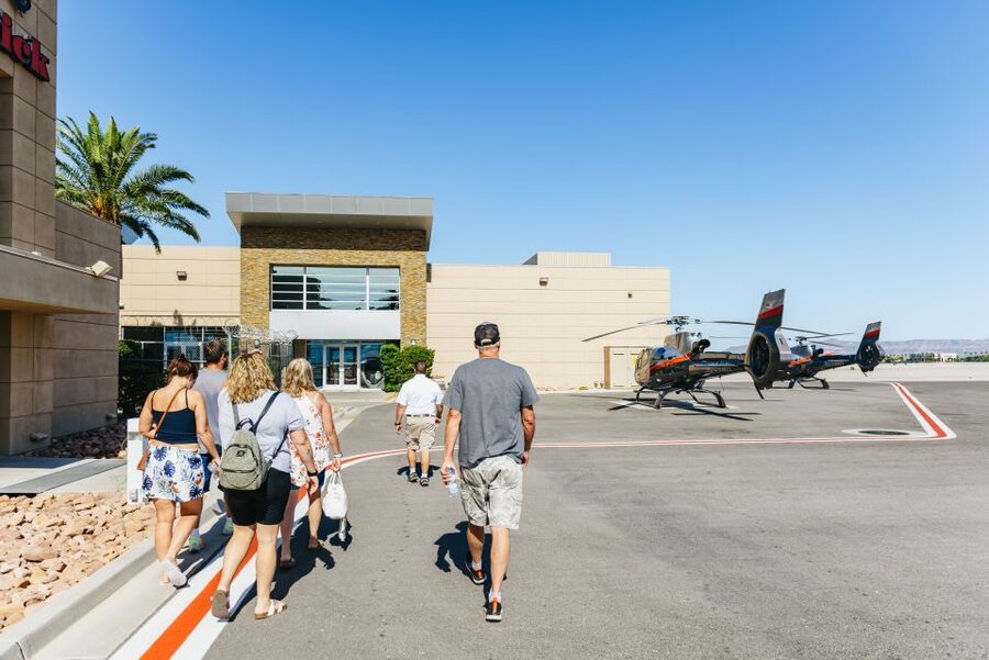 From Las Vegas: Grand Canyon Helicopter Tour with Champagne - Landing beside the Colorado River