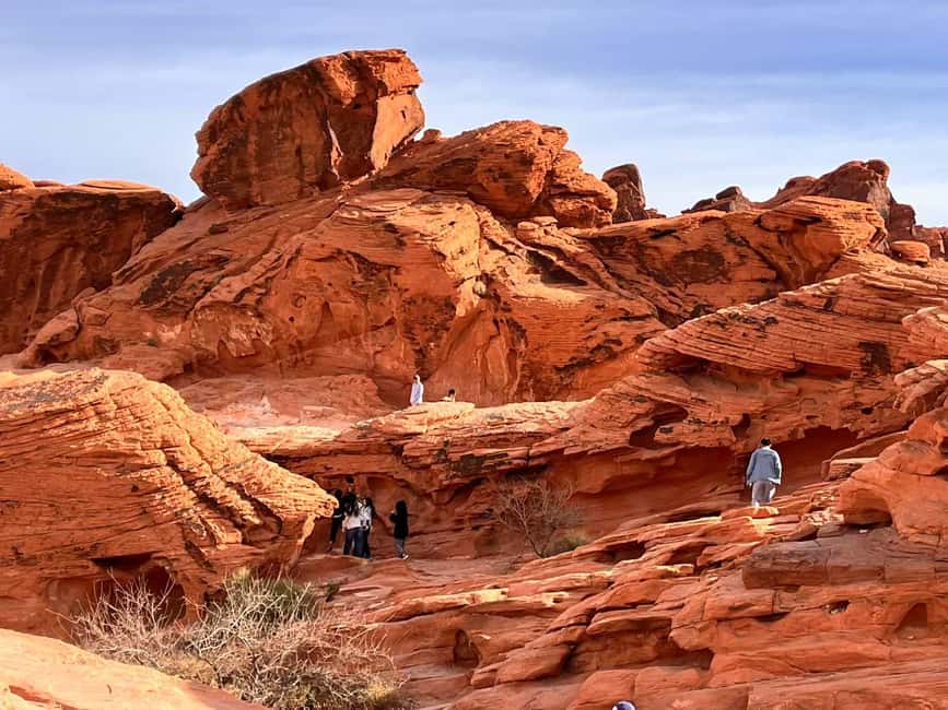 From Las Vegas: Valley of Fire State Park Guided Day Tour - Atlatl Rock and ancient petroglyphs