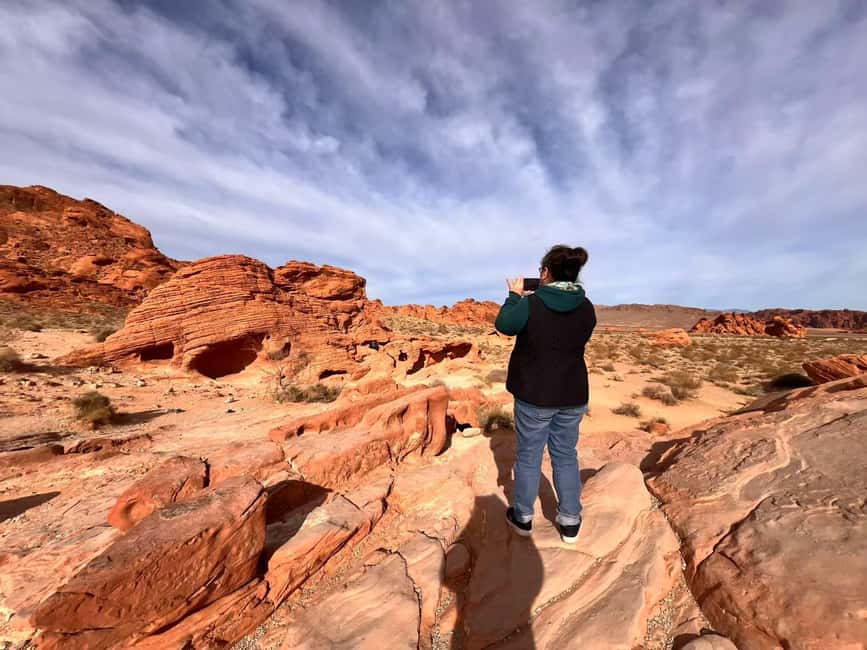 From Las Vegas: Valley of Fire State Park Guided Day Tour - Elephant Rock and the fun of looking twice