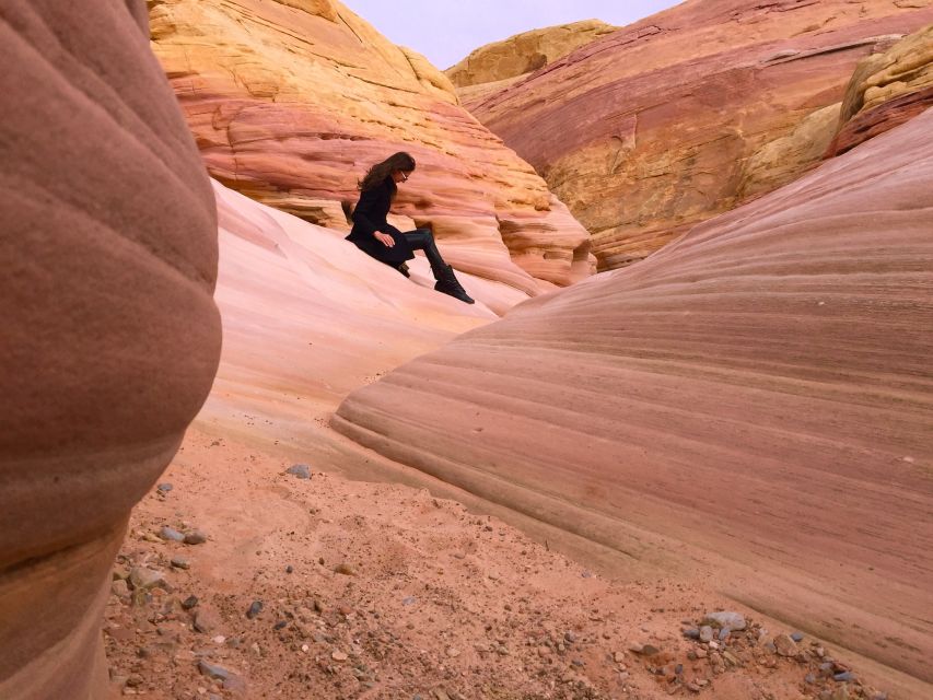 From Las Vegas: Valley of Fire State Park Tour - Photo Stops and Help From Your Guide
