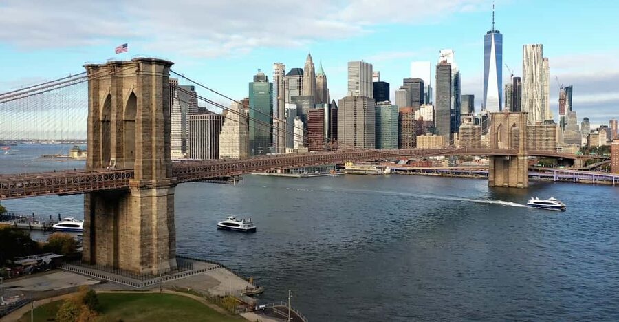 From Manhattan: 5-Hour Bronx, Queens, and Brooklyn Bus Tour - The Bronx, from baseball to Tats Cru